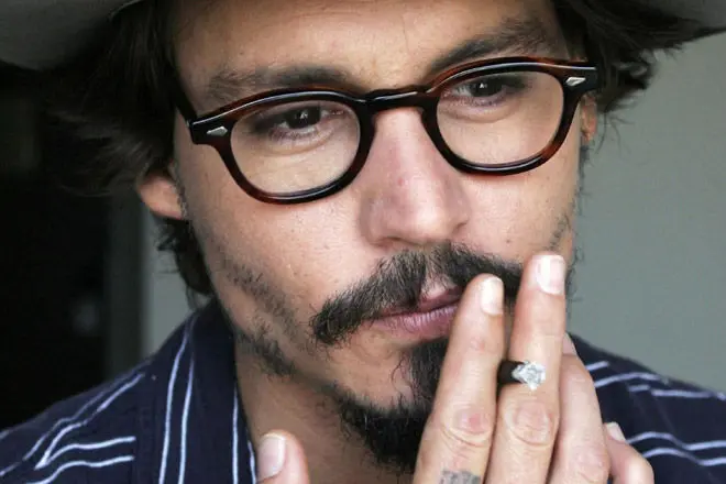 Johnny Depp se lance dans l’édition