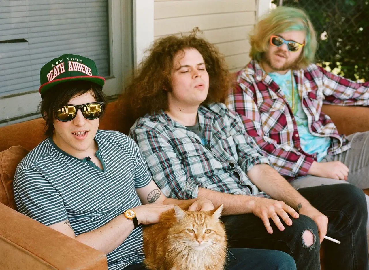 Track : Wavves – Demon to Lean On