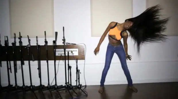 Azealia Banks reprend Harlem Shake