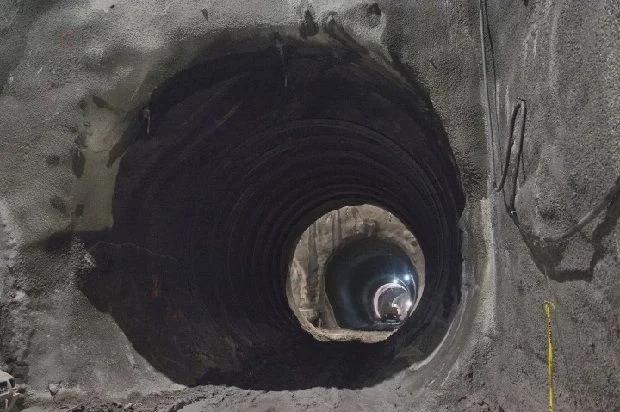 Photos : un trou géant sous New York