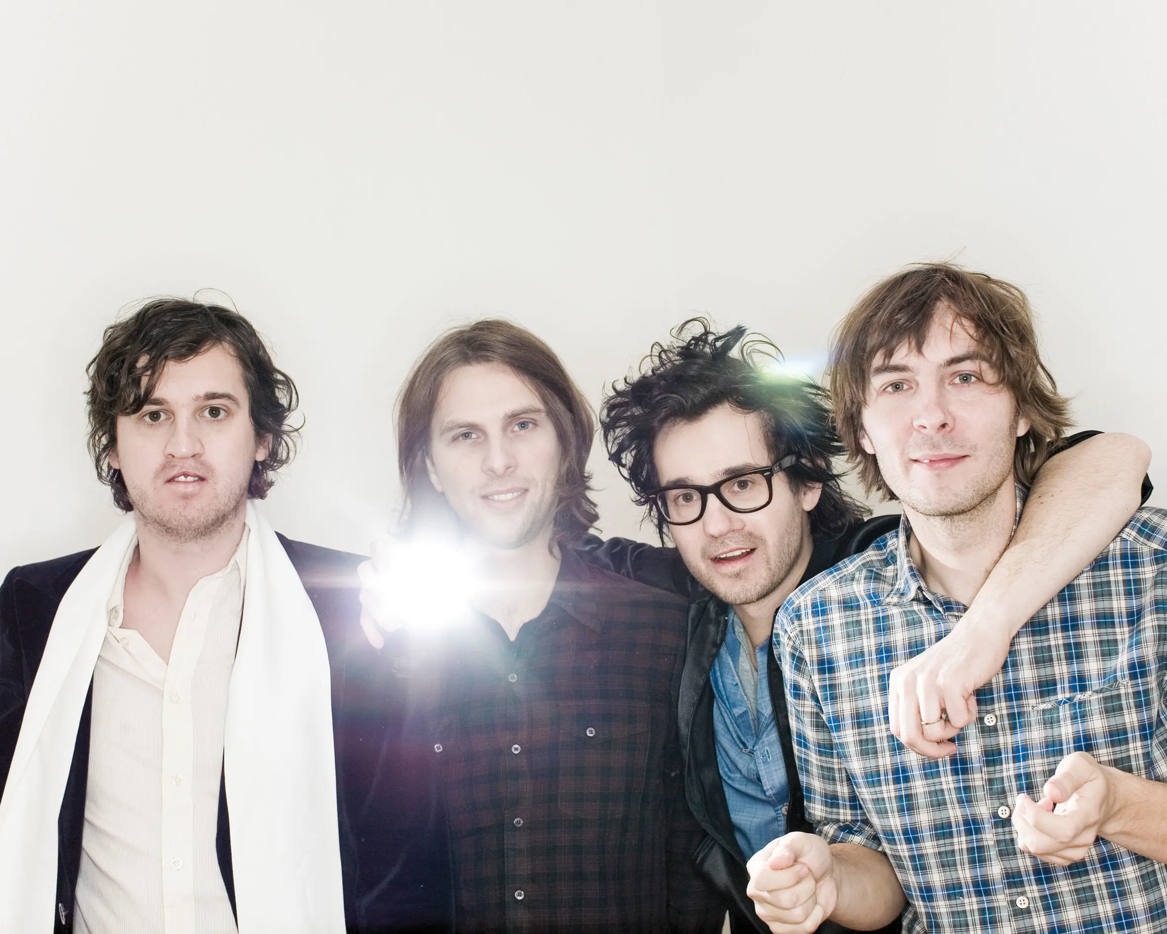 Phoenix : trois nouvelles chansons de Bankrupt! en live