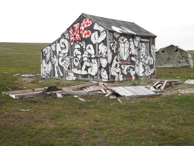 Horphé : Arctic Zone Graffiti