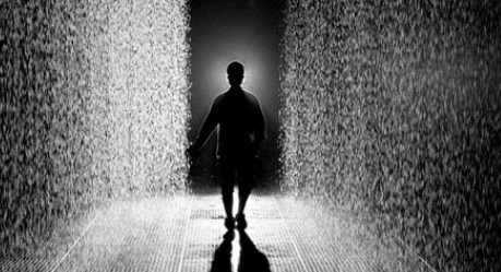Au MoMA de New York, la pluie ne mouille pas