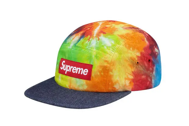 Trois nouvelles casquettes Tie & Dye chez Supreme