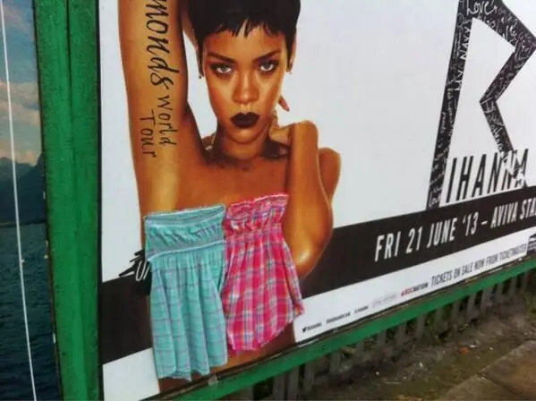 À Dublin, Rihanna se fait rhabiller par les habitants