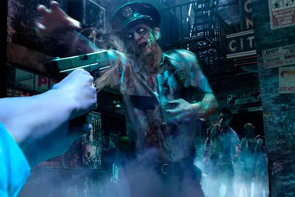 Universal Studios Japans propose un attraction immersive avec des zombies
