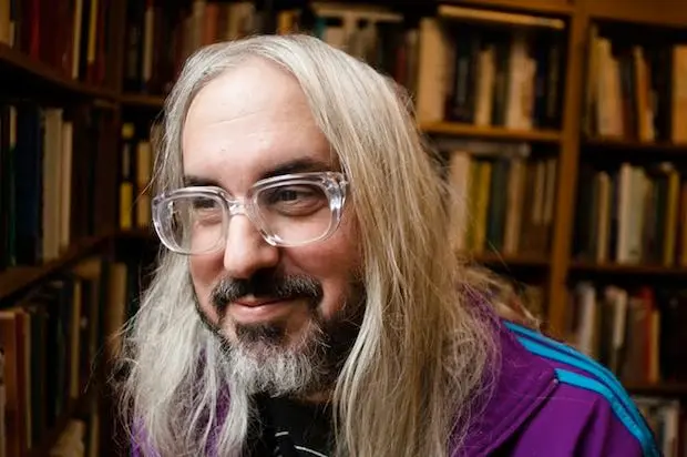 J Mascis reprend “Fade Into You” de Mazzy Star