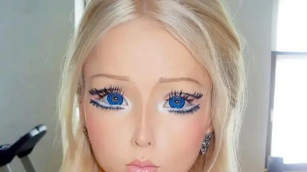 Valeria Lukyanova : la Barbie humaine venue de l’Espace