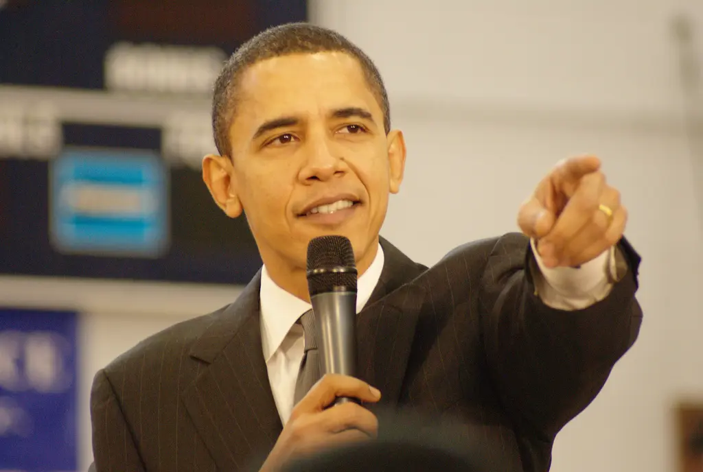Barack Obama sauve l’iPhone 4 sur le territoire américain