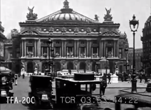 Vidéo : New York ou Paris il y a un siècle