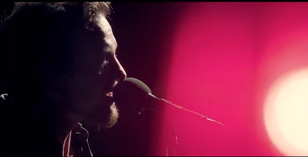 Pearl Jam dévoile le deuxième single “Sirens” en vidéo