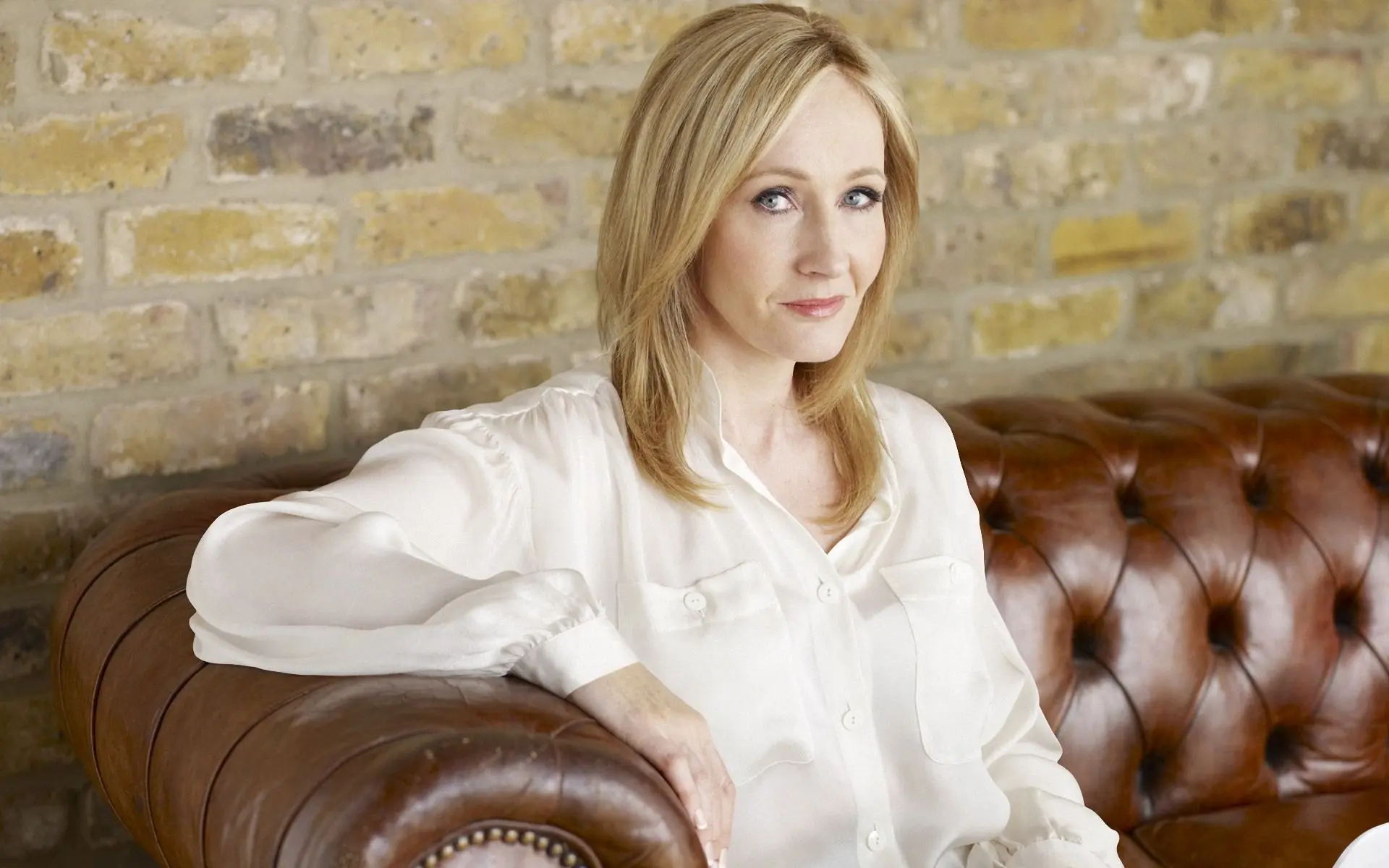 J.K. Rowling va écrire d’autres films, proches de l’univers d’Harry Potter