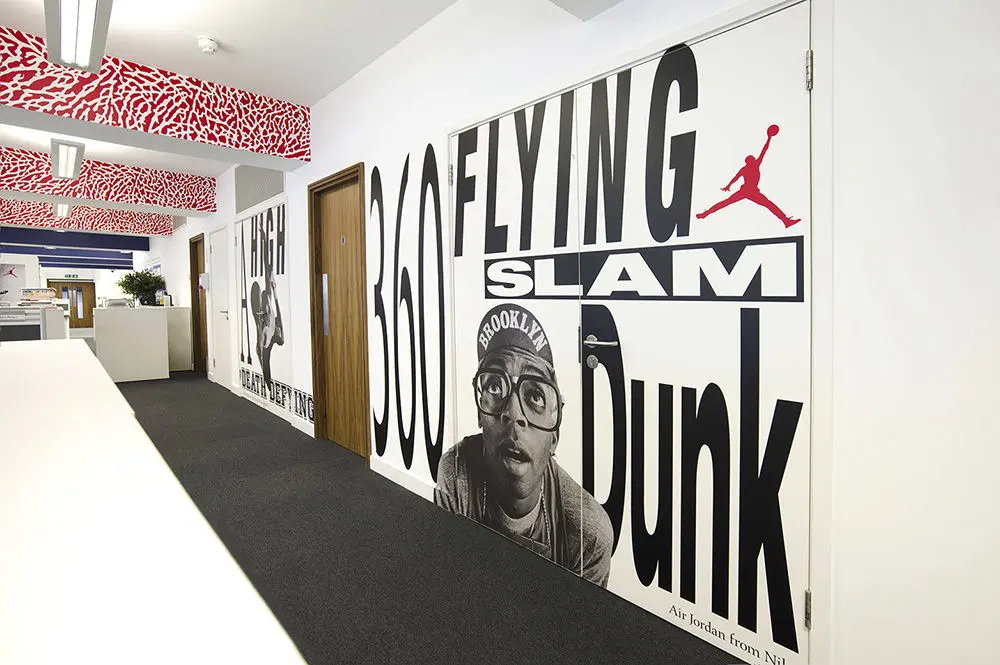 Design : Nike UK retape ses bureaux avec goût
