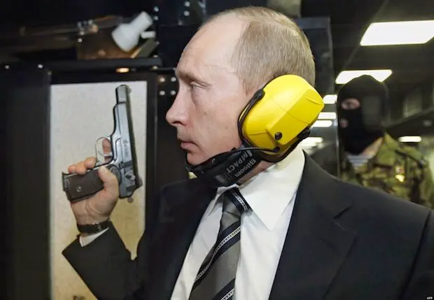 Pour Poutine, le rap doit être contrôlé par le gouvernement