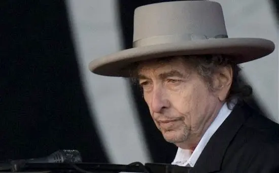 Bob Dylan attaqué pour incitation à la haine raciale
