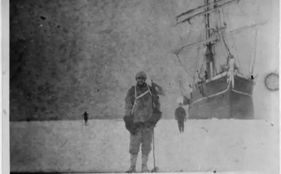 Des photos d’une expédition en Antarctique retrouvées 100 ans après