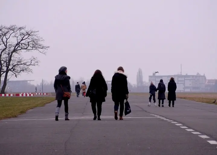 Passé, présent et futur de Tempelhof, l’aéroport désaffecté de Berlin