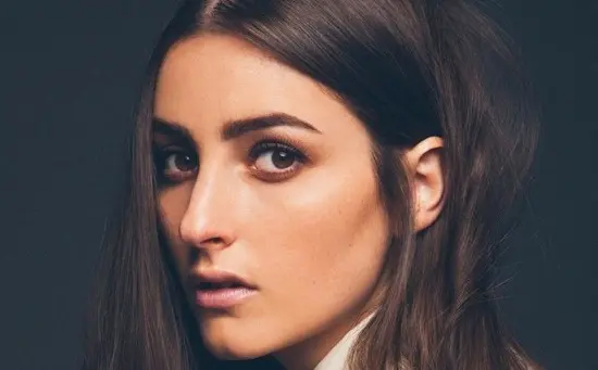 Banks reprend “Are You That Somebody” d’Aaliyah