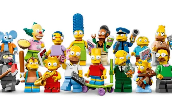 16 figurines des Simpson façon Lego bientôt en vente