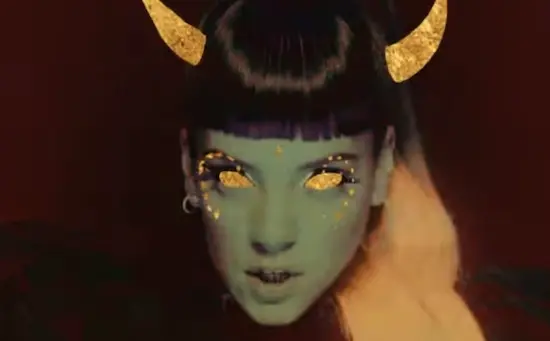 Lily Allen dévoile le clip pop art de son titre “Sheezus”
