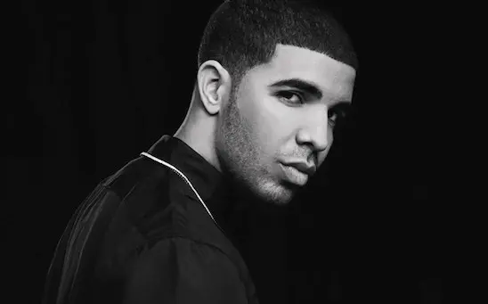 Drake nous envoûte avec le titre “Days In The East”