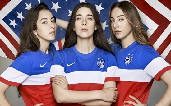 Diplo, Spike Lee et HAIM supportent l’équipe de football américaine