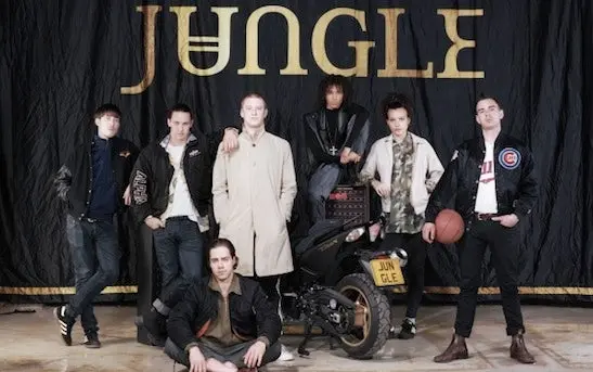 Jungle dévoile un nouveau clip et son premier album fiévreux