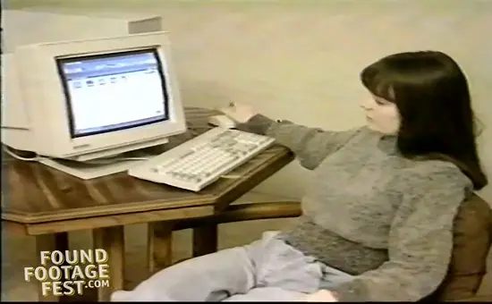 Vidéo : voici à quoi ressemblait un tuto (hilarant) de sexe virtuel en 1997