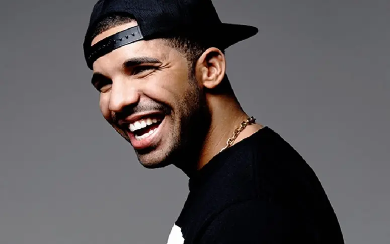 Drake balance trois morceaux pour le prix d’un