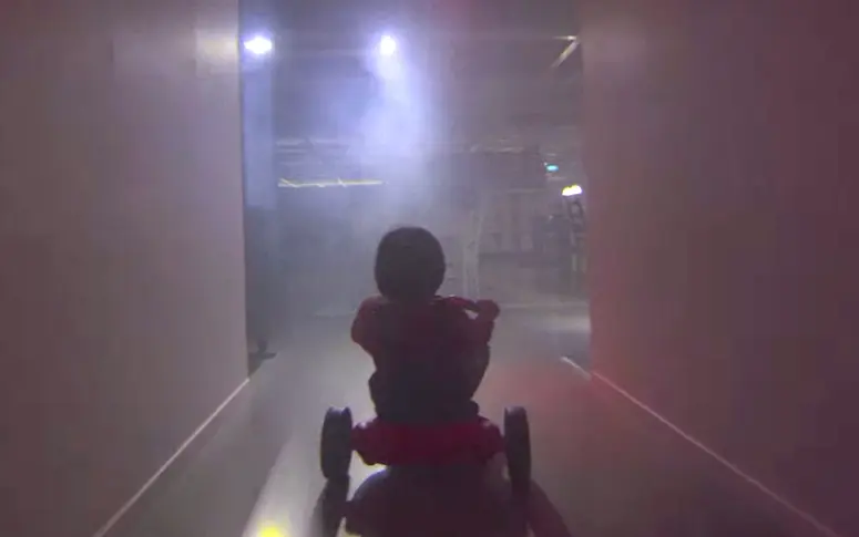 Vidéo : quand Ikea s’inspire des couloirs de Shining
