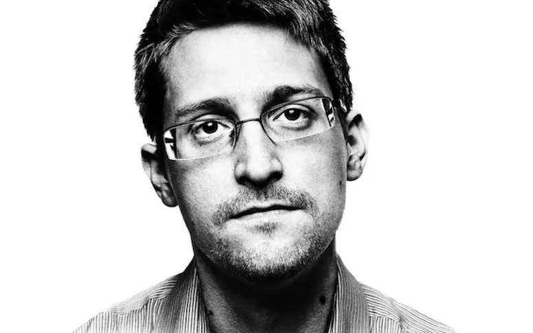 Edward Snowden décoré du “prix Nobel alternatif” au Parlement suédois