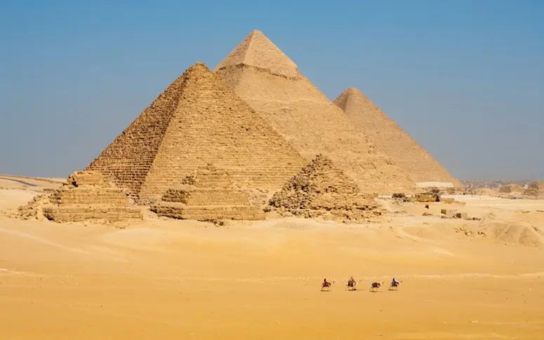 Non, un facteur normand n’a pas percé le secret des pyramides