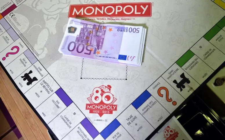 Pour son anniversaire, Monopoly offre des vrais billets de banque