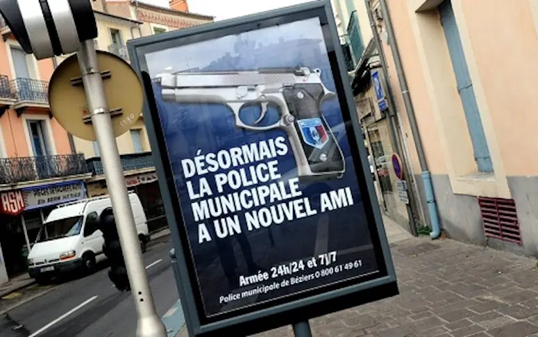 À Béziers, Robert Ménard arme la police municipale… et le fait savoir