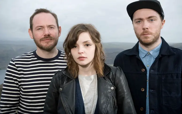 Vidéo : Chvrches reprend “Cry Me A River” de Justin Timberlake, et c’est sublime