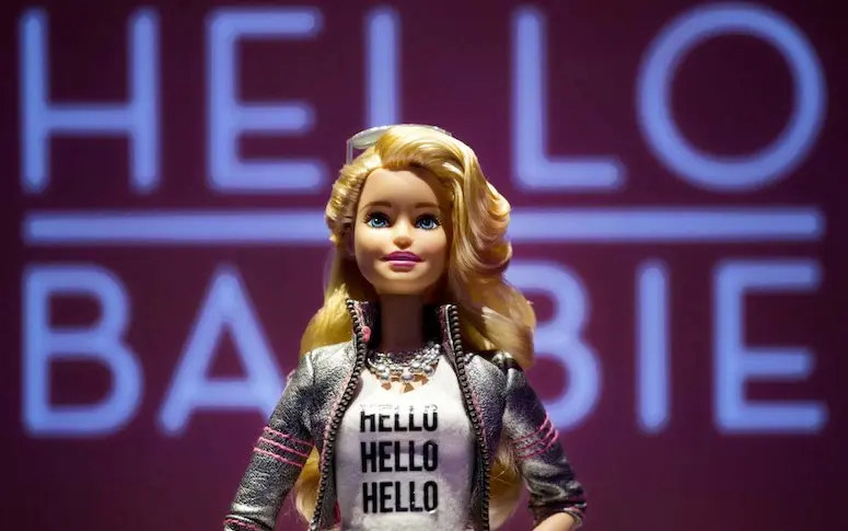 Hello Barbie, la nouvelle poupée connectée qui fait polémique
