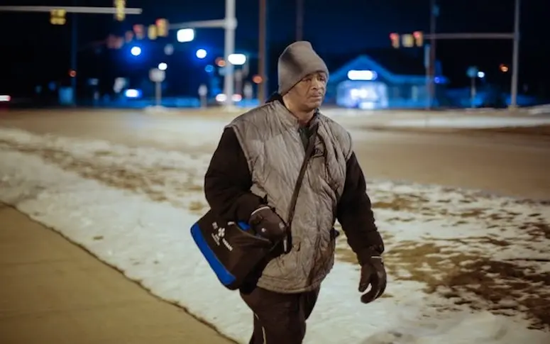 À 56 ans, il marchait 33 km chaque jour pour aller travailler