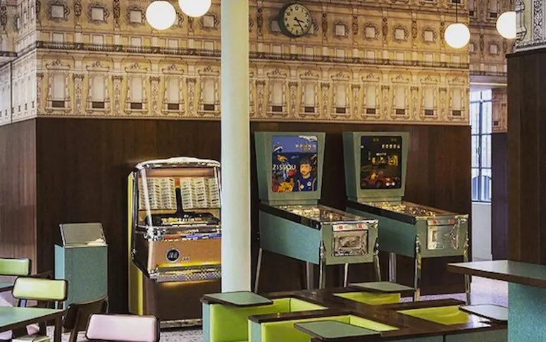 En images : le café designé par Wes Anderson