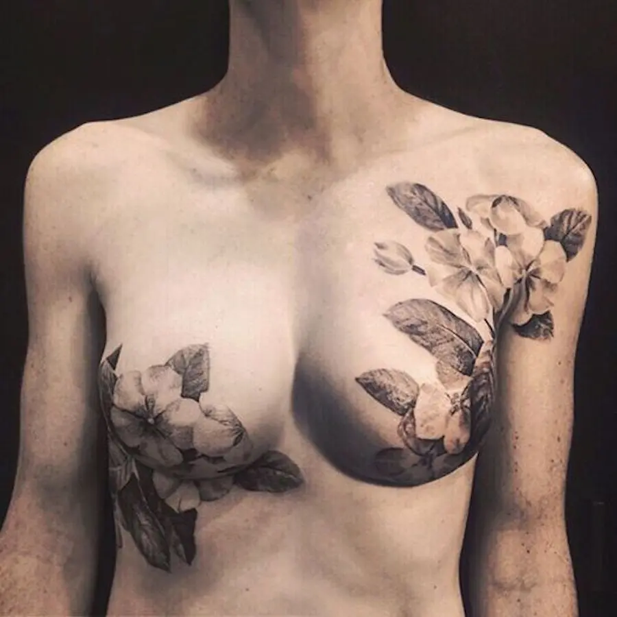 Des tatouages pour souligner la beauté des survivantes du cancer du sein