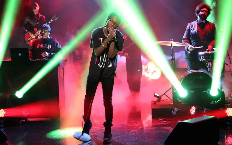 A$AP Rocky s’allie à The Roots pour un live psychédélique