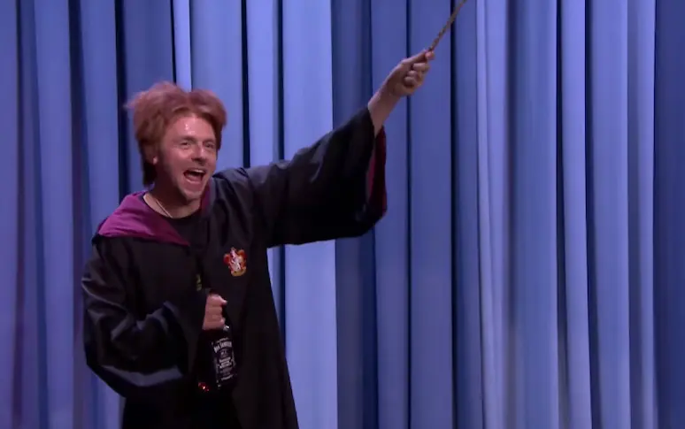 Vidéo : pour l’anniversaire d’Harry Potter, Ron Weasley revient bourré