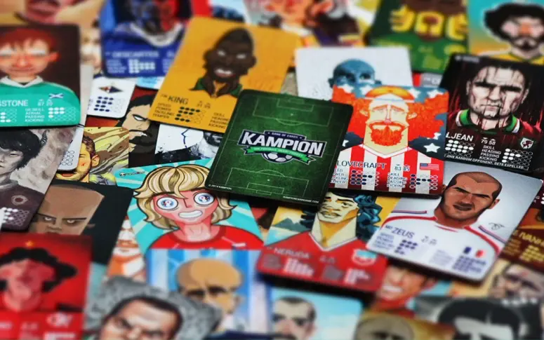 Quand l’art et le foot deviennent un jeu de cartes : le Kampion Card Game
