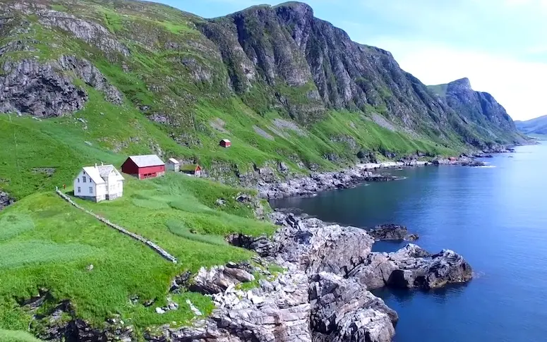 Vidéo : un drone capture la beauté de la Norvège