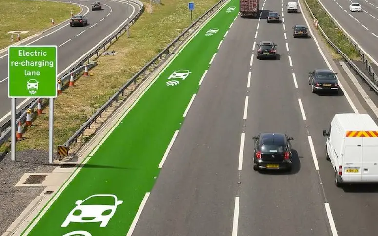 Au Royaume-Uni, bientôt des autoroutes qui rechargent les voitures électriques