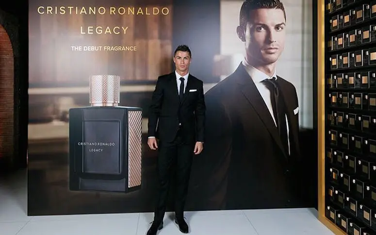 Après les slips, Cristiano Ronaldo va commercialiser son parfum