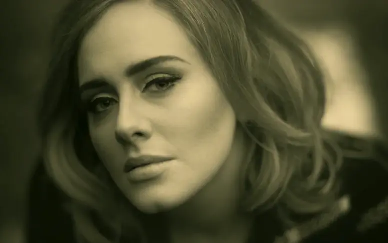 Adele bat tous les records avec “Hello”