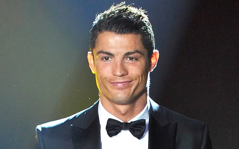 Cristiano Ronaldo gentiment trollé par un ancien coéquipier sur Twitter