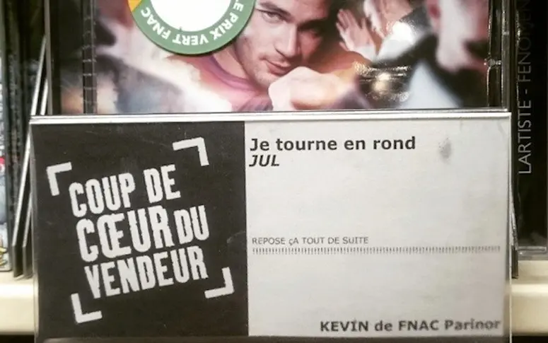 Kevin, le vendeur-chroniqueur de FNAC Parinor : “Je suis un vanneur de l’ombre”