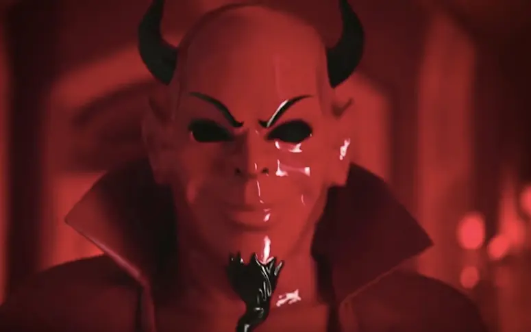 Scream Queens : dans les coulisses de la fabrication du masque Red Devil