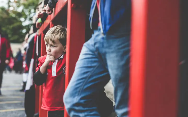 Robbie Jay Barratt photographie le club d’Huddersfield Town comme jamais